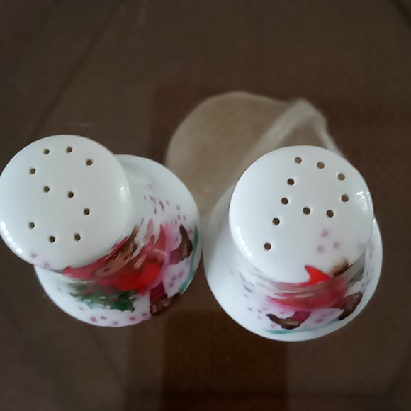 Vintage holiday shakers - Picture 2 of 5